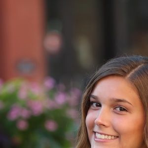 Meet your Posher, Hannah